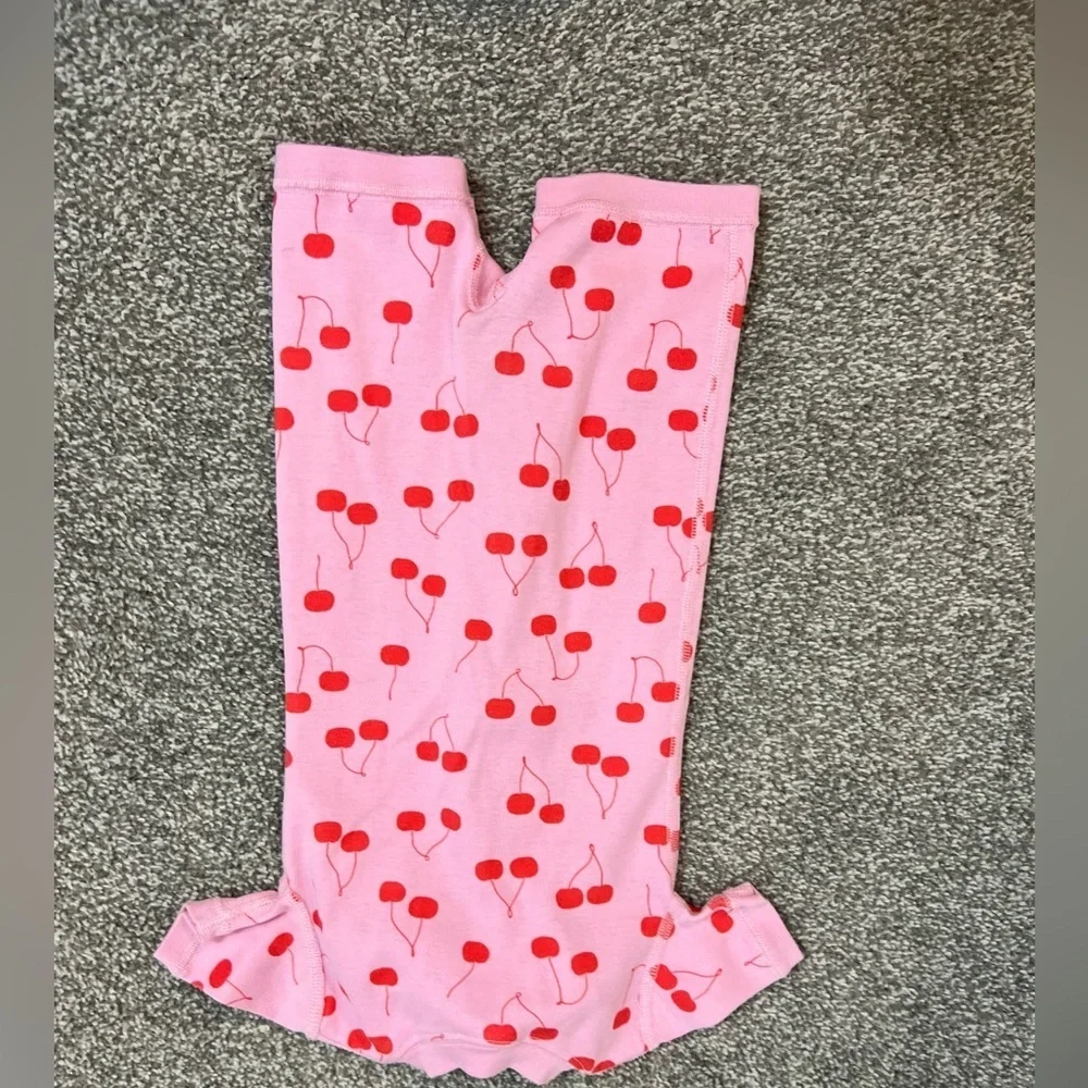 HANNA ANDERSSON CHERRIES SHORTIE SLEEPER 2 WAY ZIPPER 12-18 months